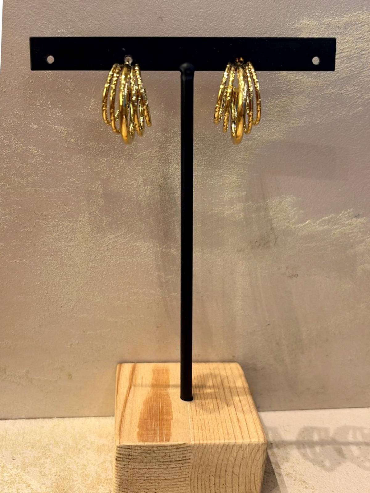 PENDIENTES ARINE DORADO