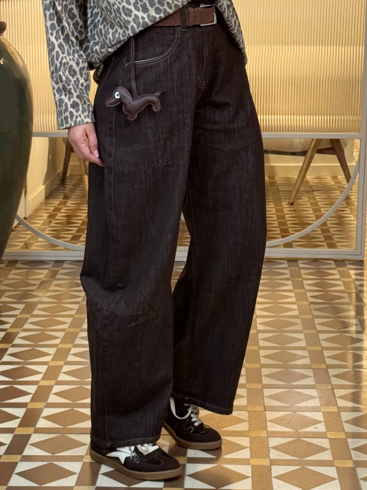 PANTALÓN ARMENO MARRON