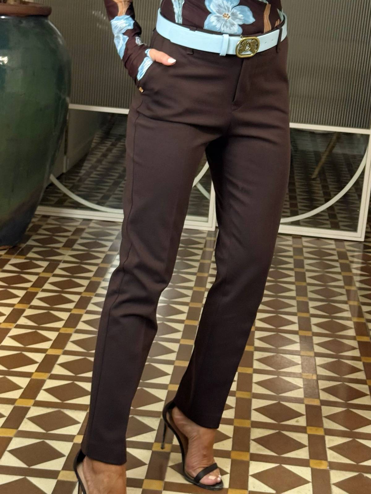 PANTALÓN CINERA MARRON