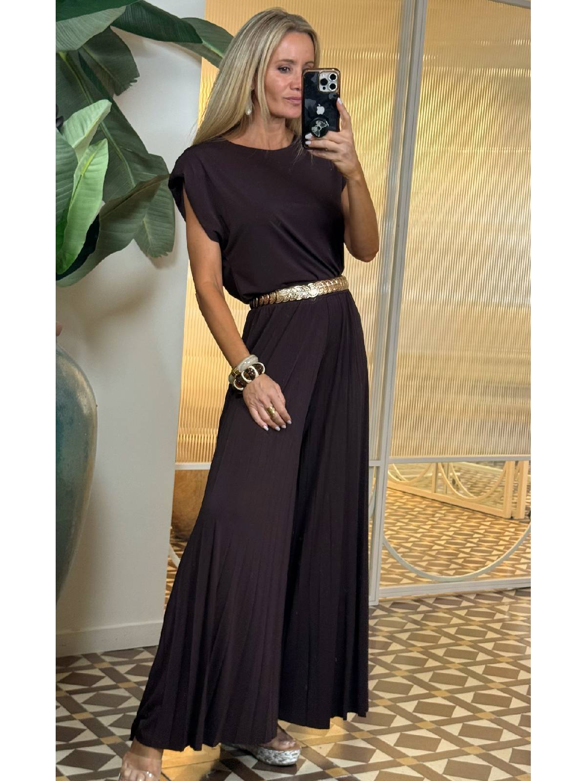 CONJUNTO COLETTE MARRON