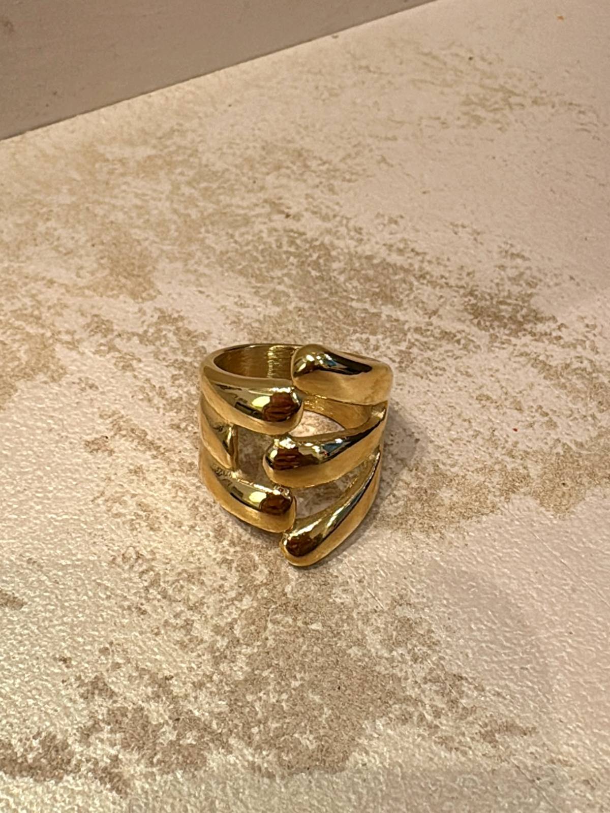 ANILLO GIULO DORADO