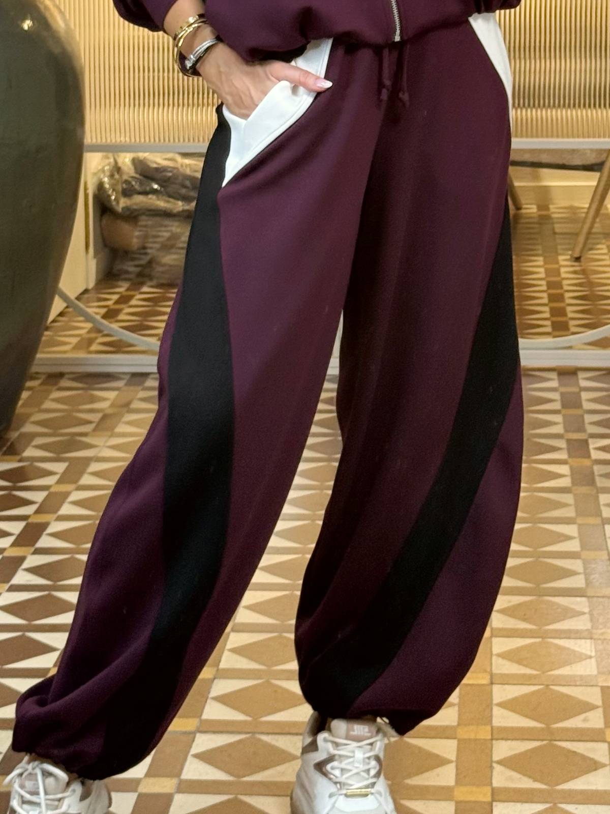 PANTALÓN SIBILA BURDEOS