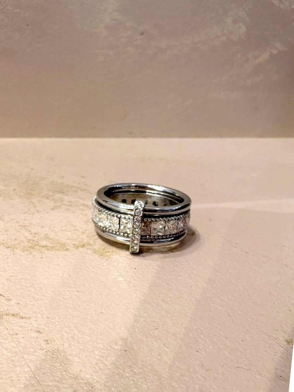 TRIPLE SHINE RING PLATINUM