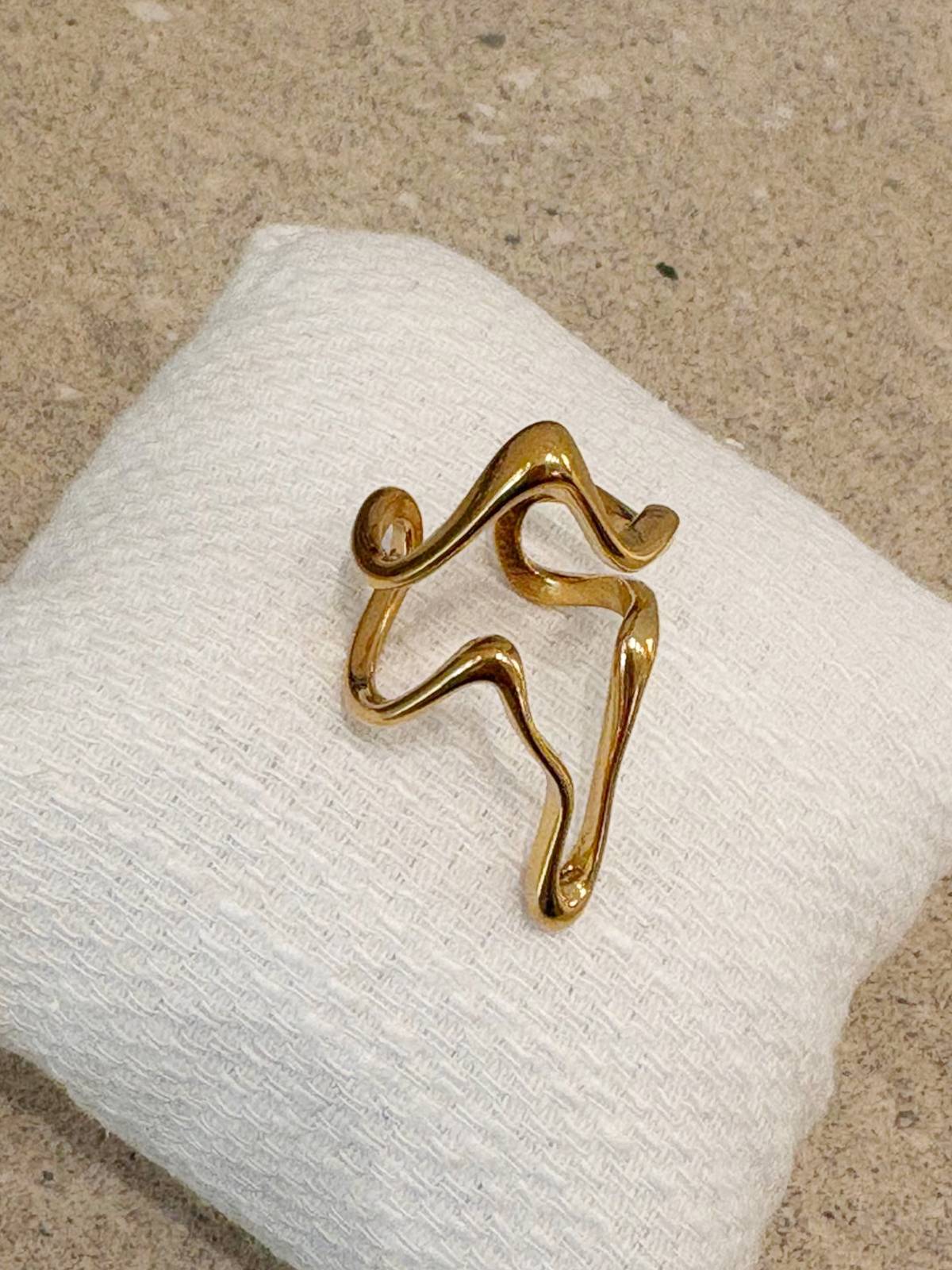 ANILLO GEOM DORADO